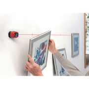 SKIL 1900 AA Nivela laser digitala cu linie, lumina rosie, raza de actiune 4.5m, margine magnetica, include 2 baterii AAA, baza suport perete, accesoriu raportor