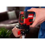 SKIL 1911 DA Nivela laser cu linie în cruce, lumina verde, raza actiune 20m, prindere trepied 1/4, Accu Li-Ion, include incarcator micro USB, trepied si geanta de transport