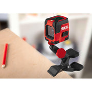 SKIL 1911 DA Nivela laser cu linie în cruce, lumina verde, raza actiune 20m, prindere trepied 1/4, Accu Li-Ion, include incarcator micro USB, trepied si geanta de transport