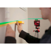 SKIL 1961 DA Nivela laser cu linie în cruce 360 grade, lumina verde, raza actiune 30m, Accu Li-Ion, include incarcator micro USB, trepied si geanta de transport