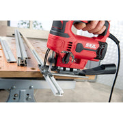 SKIL 4531 GA Fierastrau pendular, 680W, 800-3200/min, + 7 panze si geanta de transport