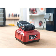 Cumpara acum 3122 AA, Incarcator 20V Max, 2.5A, pentru acumulatorii SKIL PWRCORE de la Mesterul Minune