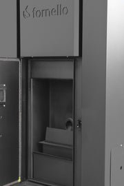 Termosemineu pe peleti Fornello Pellet King 40 kw complet echipata pentru incalzire, pompa , vas de expansiune ,supapa de siguranta, automatizare , tiraj fortat, buncar peleti 100 litri, aprindere automata, Clasa energetica A+