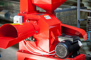Tocator furaje UNITEH 400-24, motor inclus , max. 1000 kg/oră